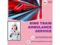 king-took-the-big-responsibility-of-transporting-in-train-ambulance-in-gorakhpur-small-0