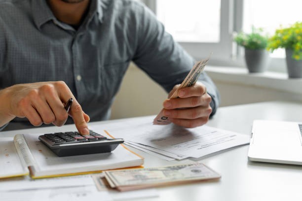 take-out-short-term-loans-online-to-get-rid-of-debt-big-1
