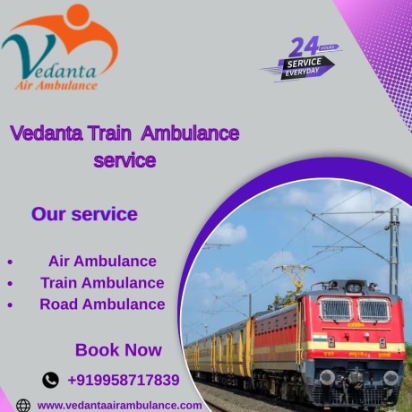vedanta-provides-reliable-direction-during-transit-in-pune-with-its-train-ambulance-big-0