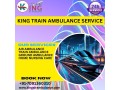 king-does-not-delay-or-lose-focus-in-transfer-in-the-siliguri-train-ambulance-small-0