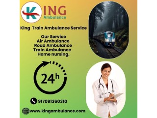Doctors and nurses are always there for the patients with King Train Ambulance from Mumbai