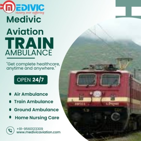 medivic-aviation-train-ambulance-service-in-varanasi-is-supplying-quick-service-big-0