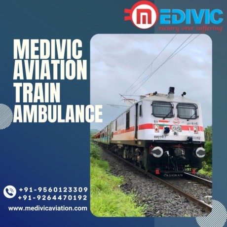 medivic-aviation-train-ambulance-services-in-vellore-provides-a-trouble-free-medical-transport-facility-big-0