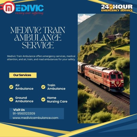 medivic-consistently-monitors-the-journeys-progress-in-patna-in-a-train-ambulance-big-0