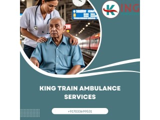 King Train Ambulance in Kolkata Takes a Clear Route for Travel
