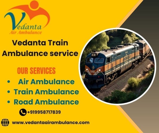 vedanta-has-specialist-medical-professionals-in-a-train-ambulance-in-pune-big-0